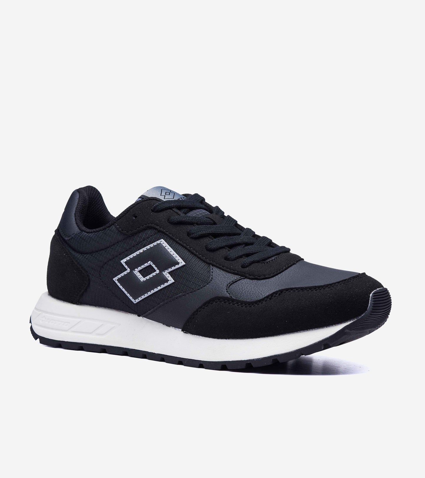 Чоловічі кросівки Lotto TRAINER 2000 AMF II SUE