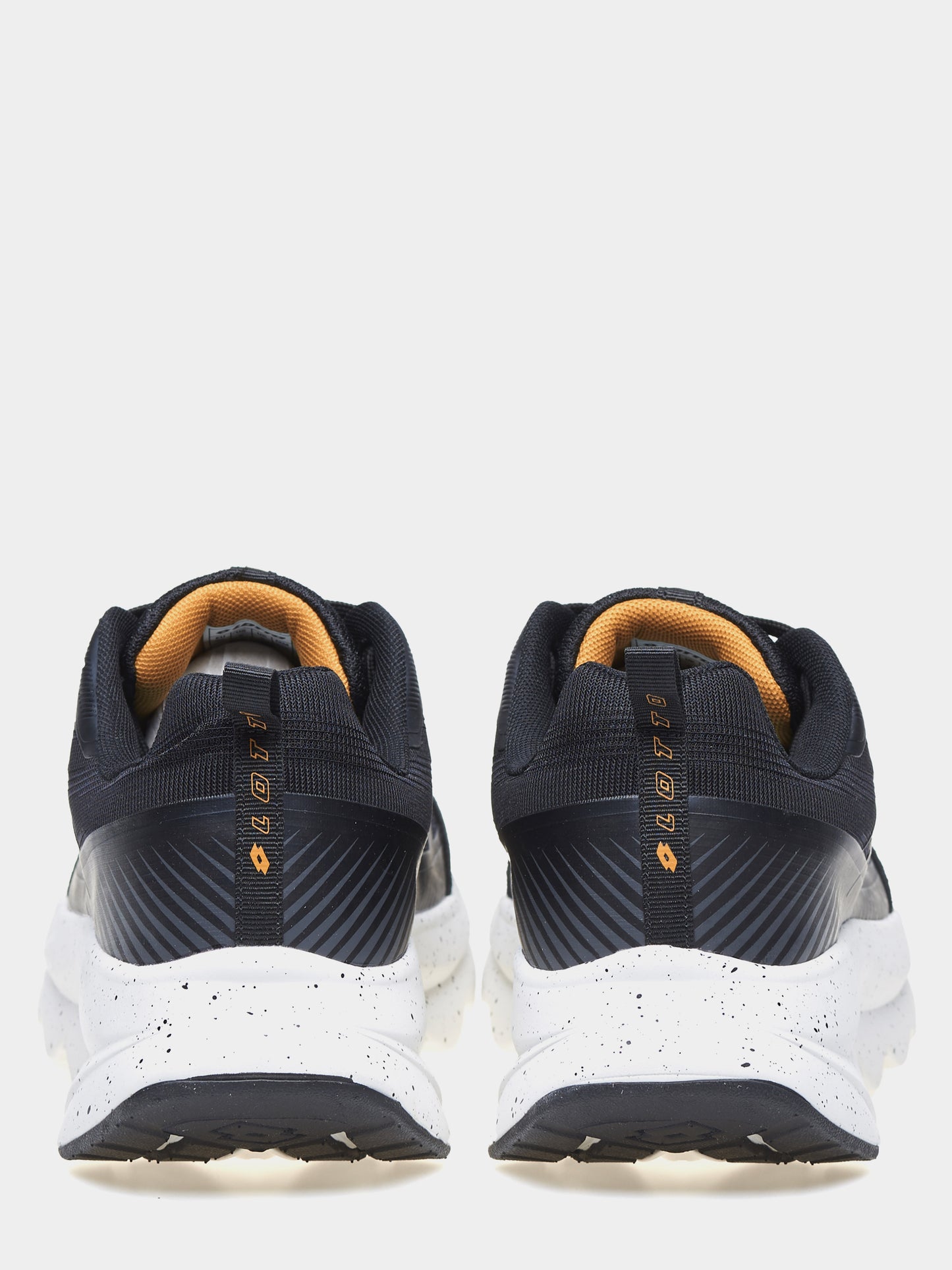 Чоловічі кросівки Lotto RUN 60 AMF