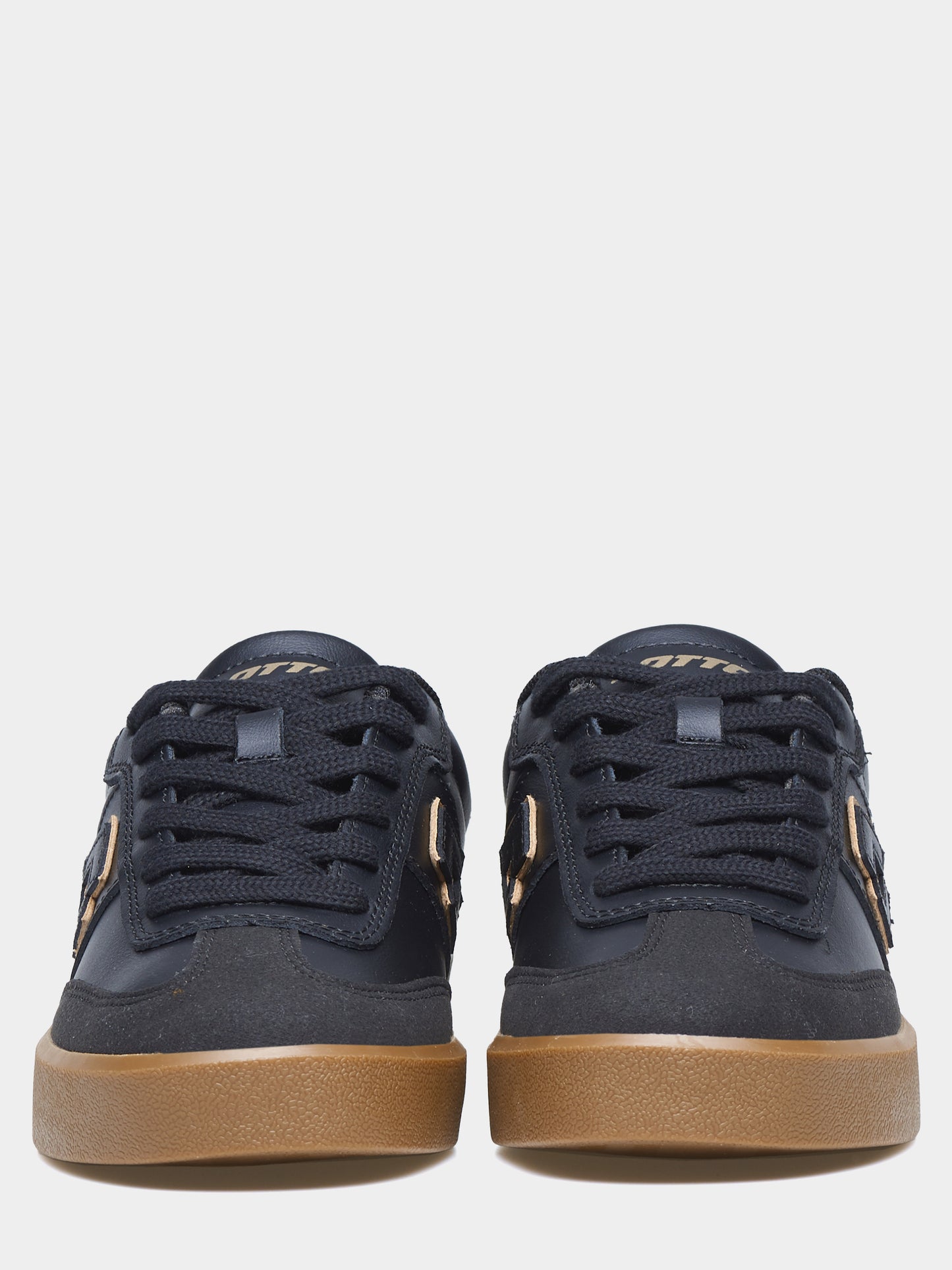 Жіночі кросівки Lotto EQUIPO AMF II LTH W