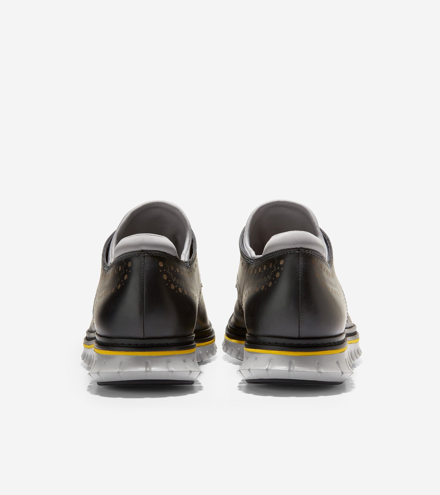 ZERØGRAND Wingtip Oxford