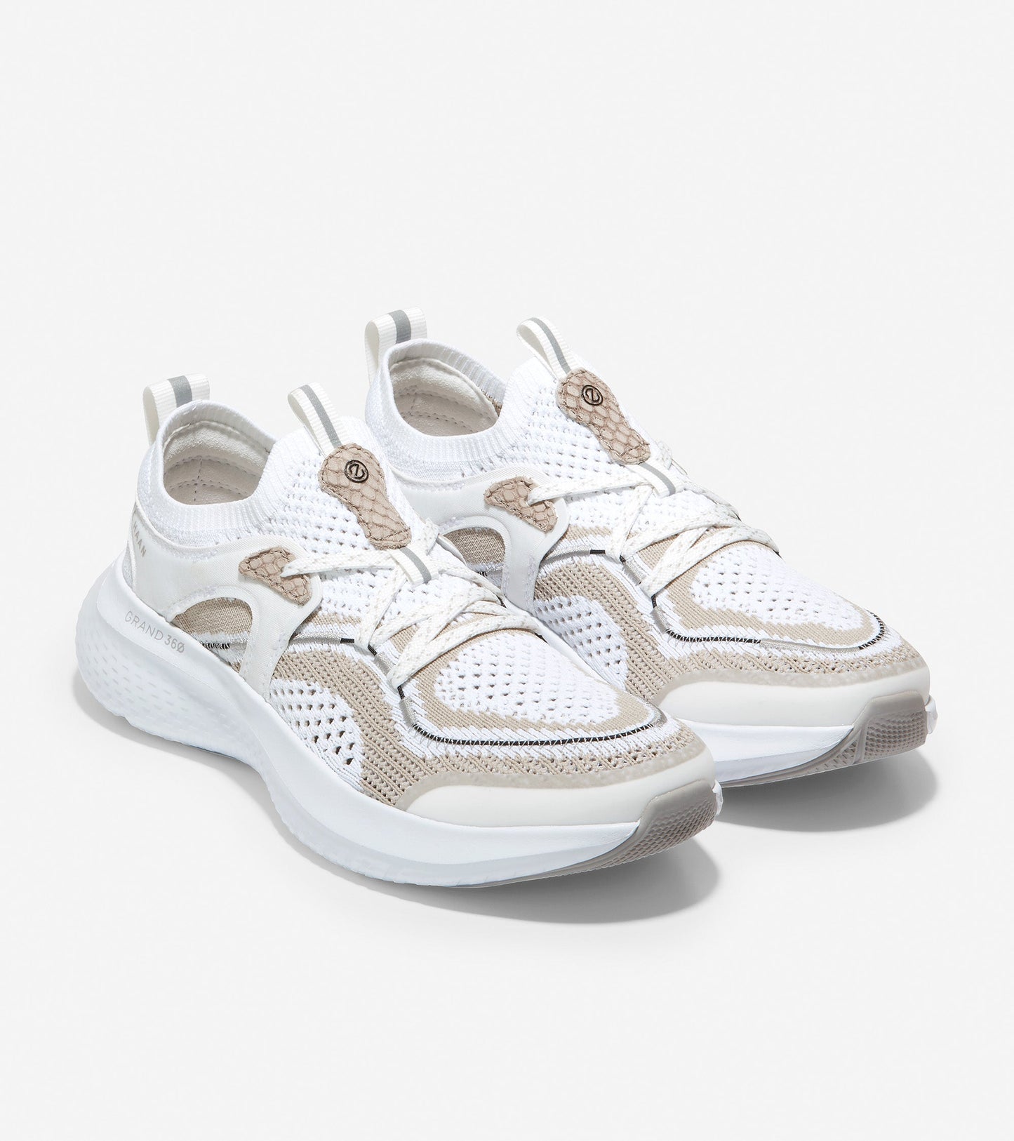 ZERØGRAND Outpace 2 Running Shoe